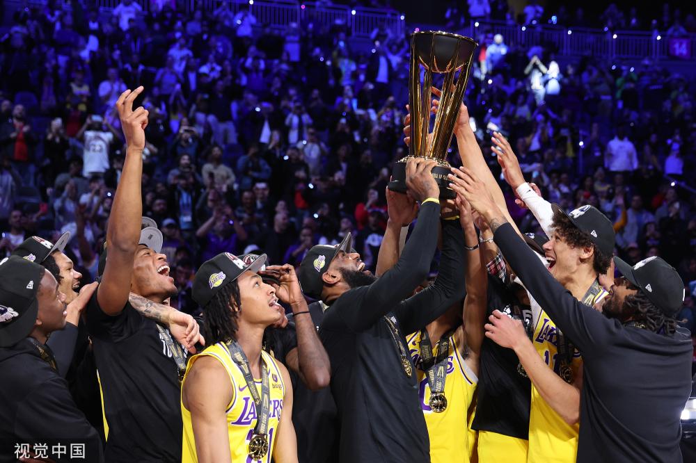 更是一个典 更是一个典